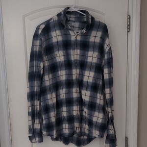 Sonoma Men's Navy and Cream Plaid Shirt